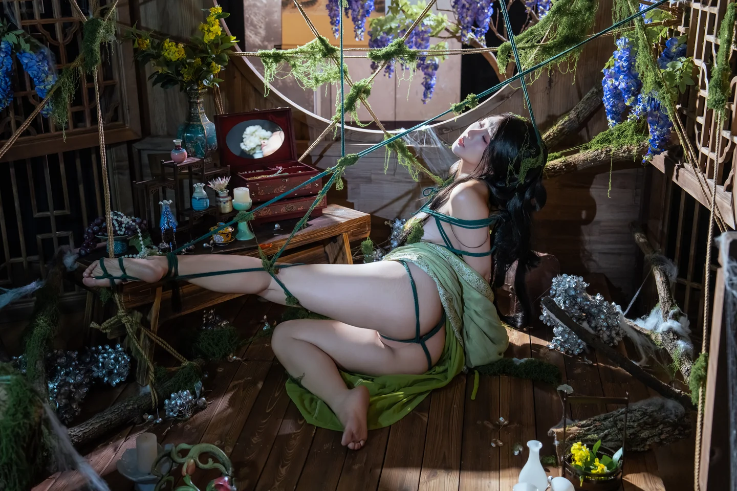 云溪溪 - &奶桃桃 苔缚 [93P,1V-3.38GB] tg@simisebaisi 【丝足阁】028.webp